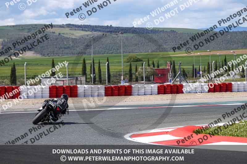 cadwell no limits trackday;cadwell park;cadwell park photographs;cadwell trackday photographs;enduro digital images;event digital images;eventdigitalimages;navarra;no limits trackdays;peter wileman photography;racing digital images;trackday digital images;trackday photos